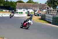 Vintage-motorcycle-club;eventdigitalimages;mallory-park;mallory-park-trackday-photographs;no-limits-trackdays;peter-wileman-photography;trackday-digital-images;trackday-photos;vmcc-festival-1000-bikes-photographs